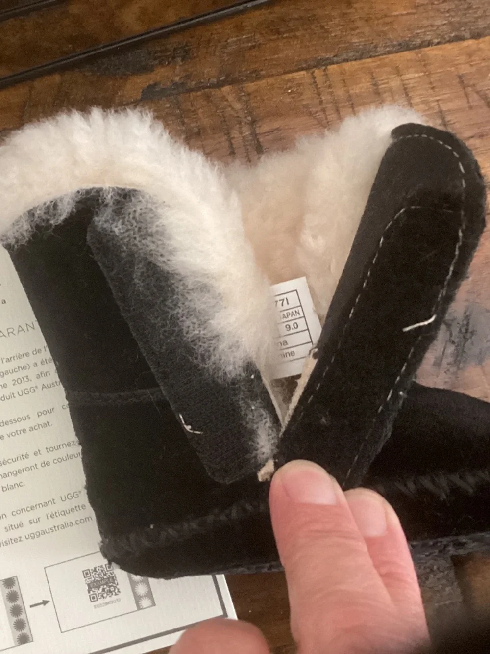 NIB UGG Infant Jesse Booties Black Suede Sheepskin Size 0/1 Unused Box & COA